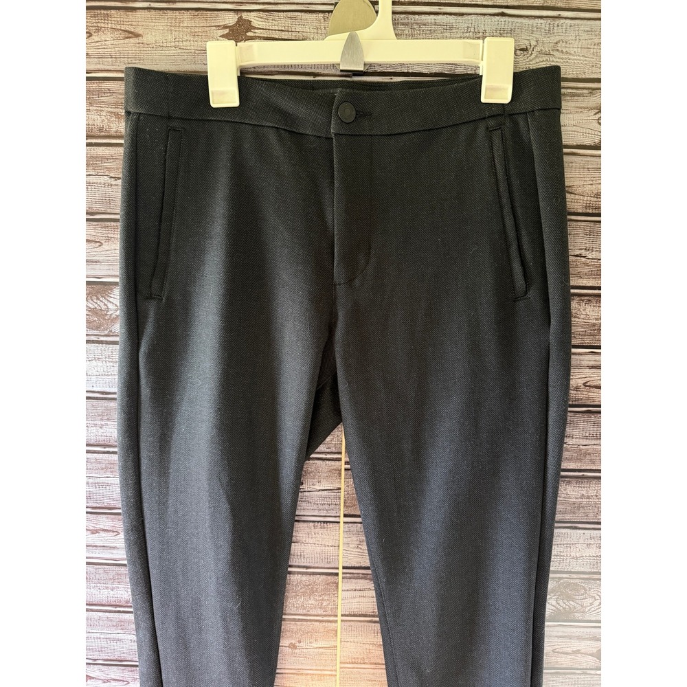 Liverpool Los‎ Angeles Men's Jogger-Style Pants Size 33 x 32 Black Gray Pockets
